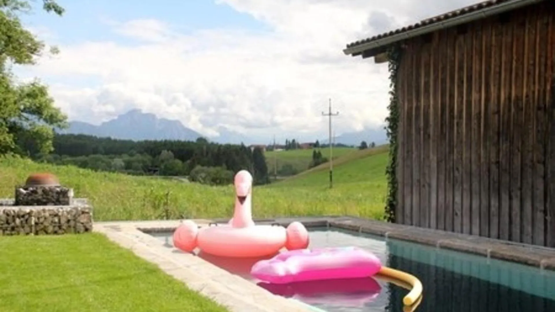 Ferienwohnung Nr 2, Neben Einem Bauernhof, Rosshaupten, Allgaeu Apartmán